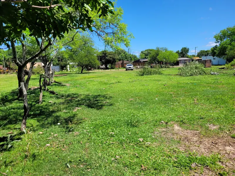 Lote de 2.804 m² sobre calle El Ñandubay, Mercedes: foto 2 de 5