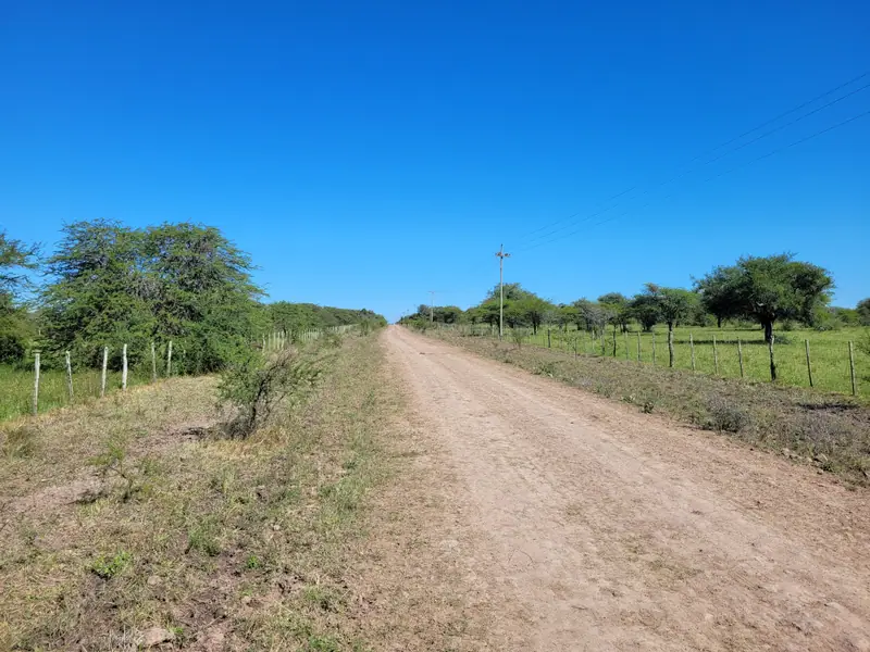 Campo de 2.050 ha ganadero y recreativo en Mercedes: foto 7 de 15